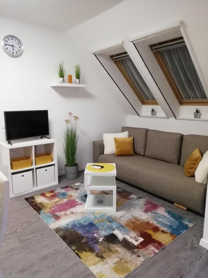 Salvus Apartman Lägenhet Eger Exteriör bild